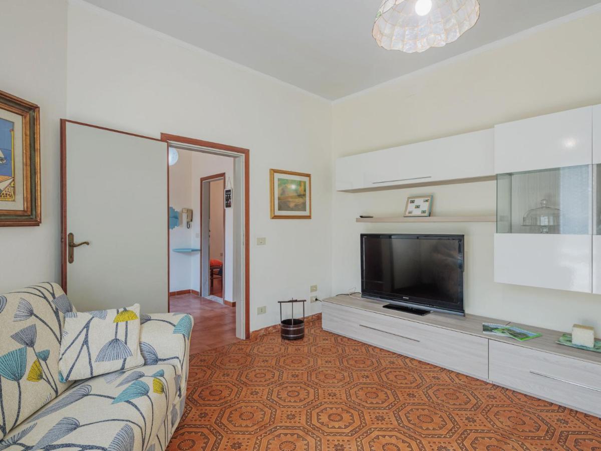 Holiday Home Antonia By Interhome มารินา ดิ เปียตราซันตา ภายนอก รูปภาพ